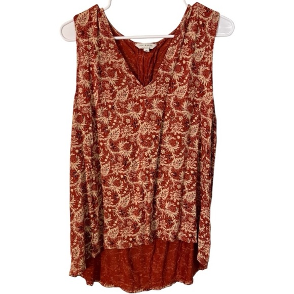 Lucky Brand Tops - 🌹 LUCKY BRAND V NECK SLEEVELESS TOP